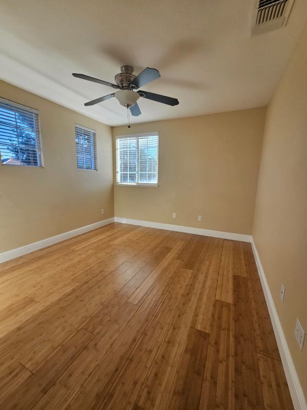 Building Photo - 1428 Legend Ln