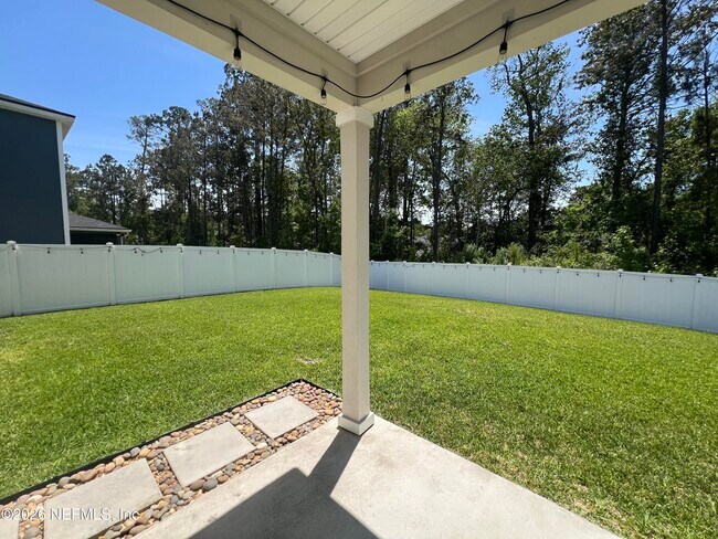 Building Photo - 5030 Big Pine Dr