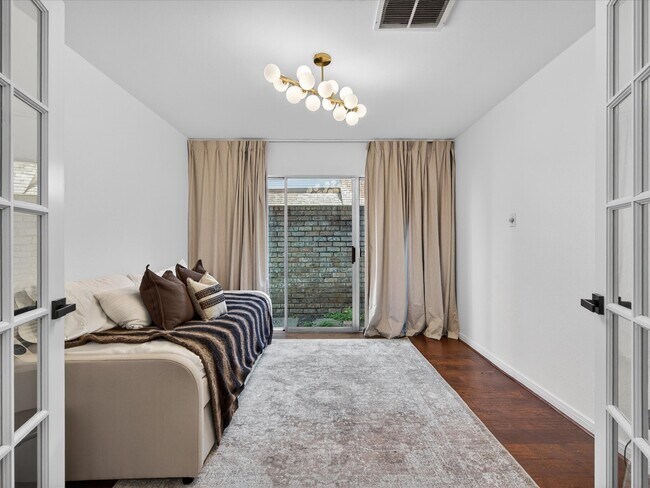 Building Photo - 1676 Beaconshire