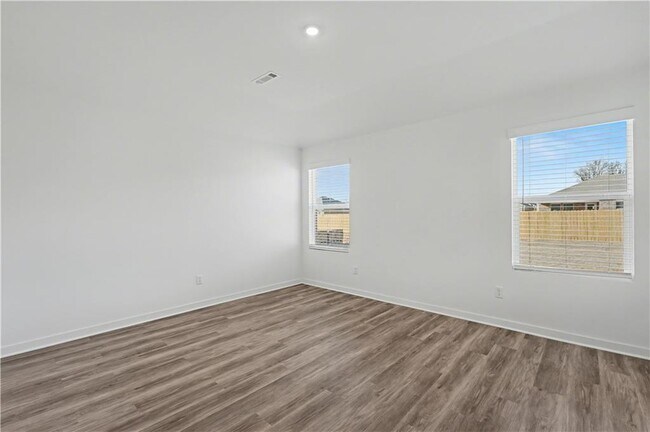 Building Photo - 539 Colorado St