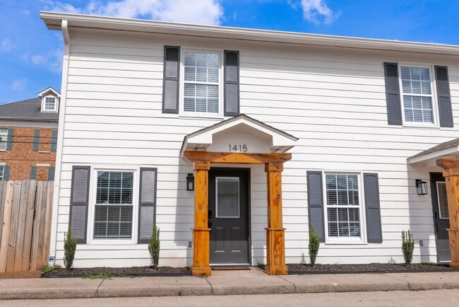 Primary Photo - 1415 2nd E Ct