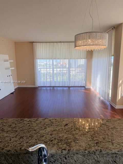 Building Photo - 19501 W Country Club Dr