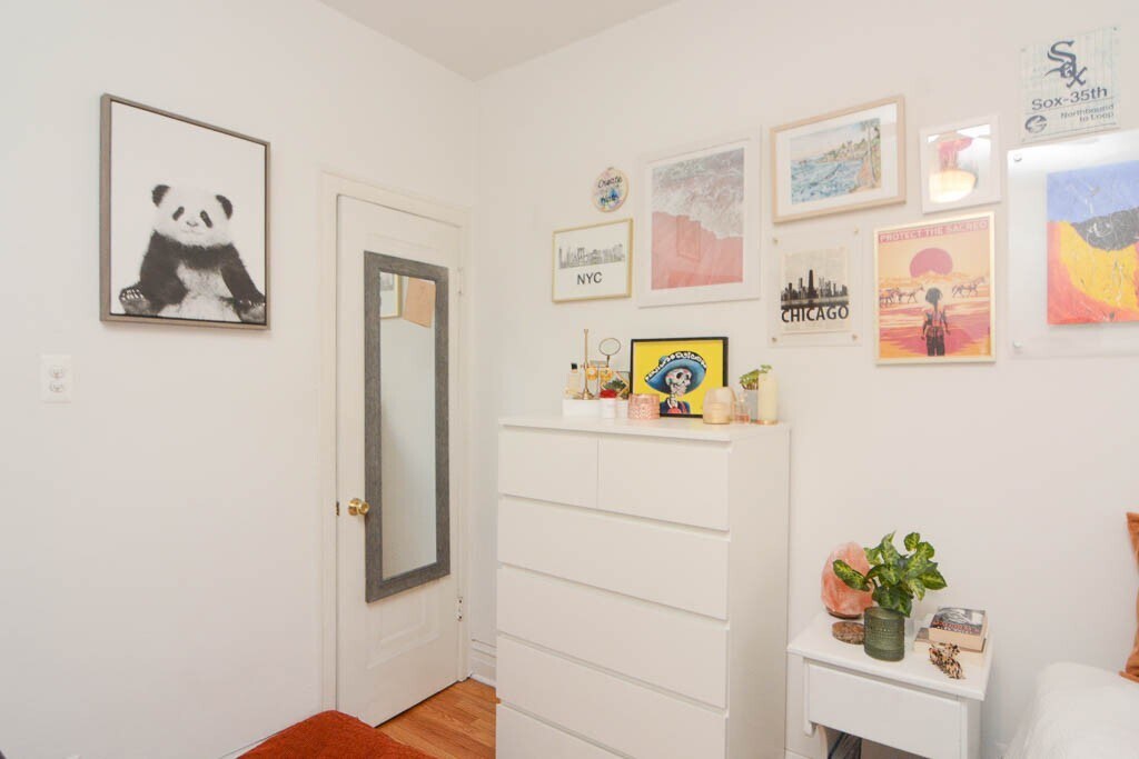 Building Photo - 1929 W Crystal St