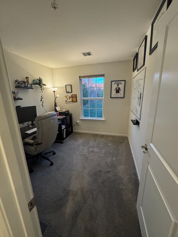 Building Photo - 721 Bender Rd