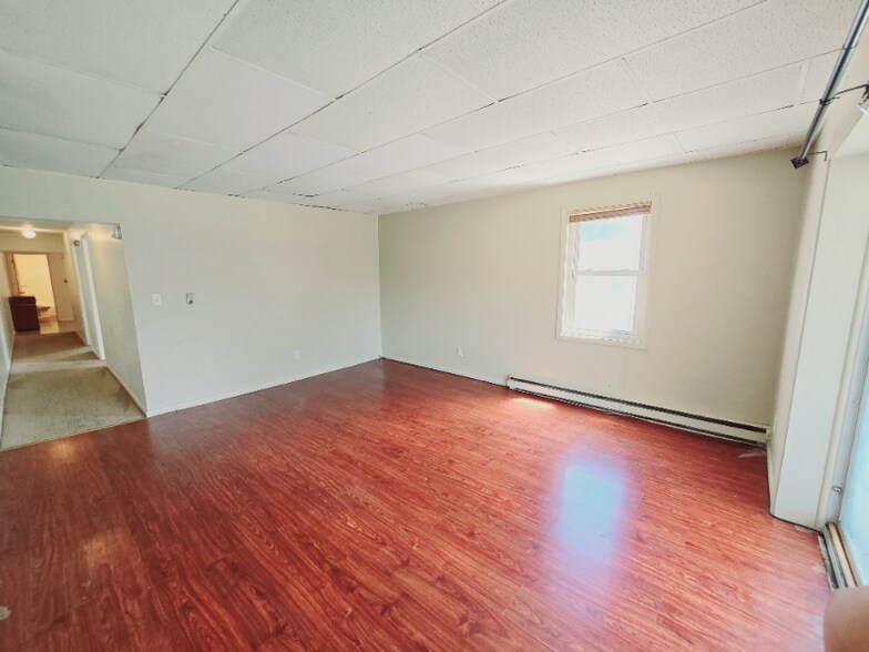 Building Photo - 35 S Salem-Warren Rd