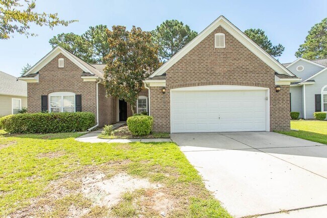 Building Photo - 384 Esher Ct