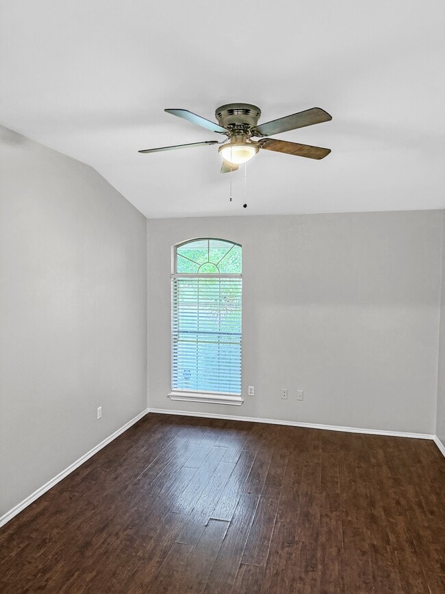 Building Photo - 4028 Enchanted Rock Cove
