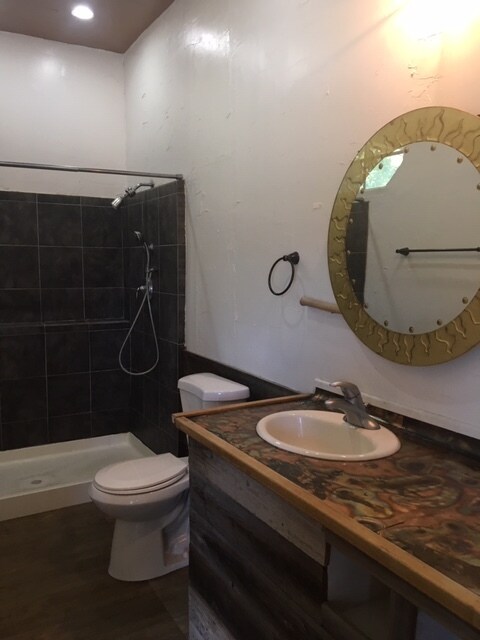 Custom Shower - 741 Main St