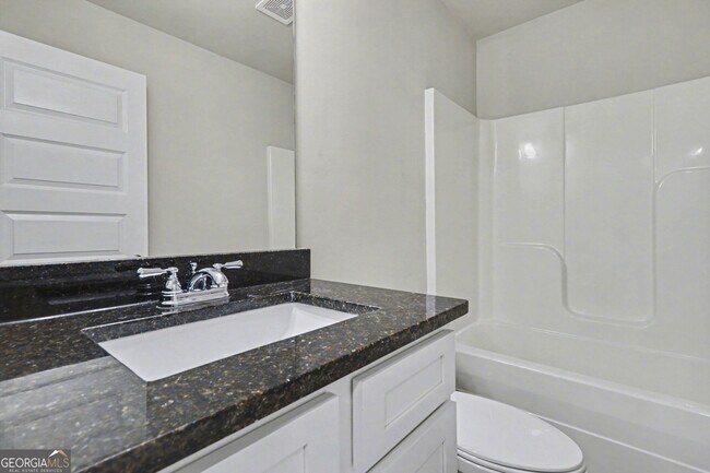Building Photo - 100 McGinnis Cir