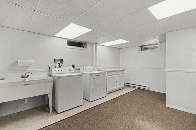 Building Photo - 831 Limekiln Rd
