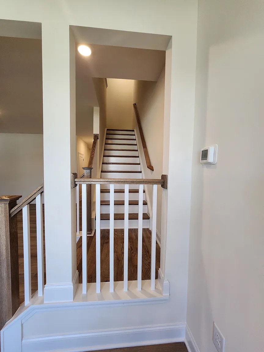Building Photo - Room in Townhome on Caddis Bnd