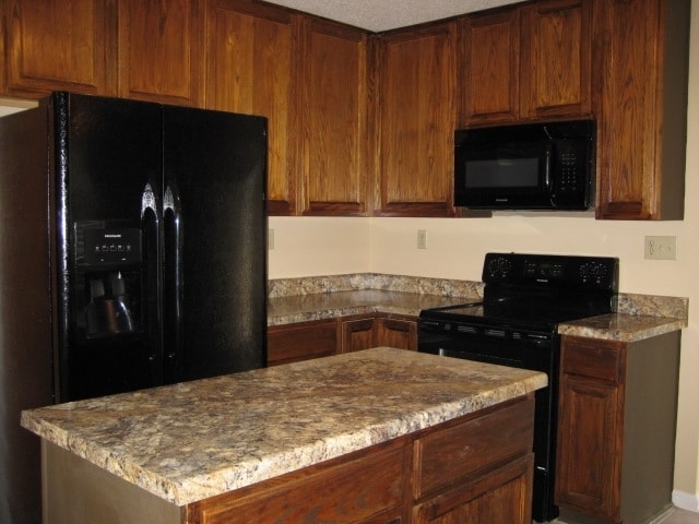 Building Photo - 7562 Sandy Brook Cv