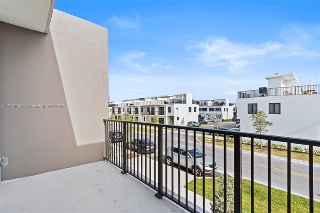 Building Photo - 14530 SW 261st Terrace