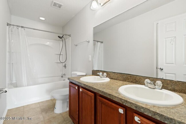 Building Photo - 6019 Bartram Village Dr
