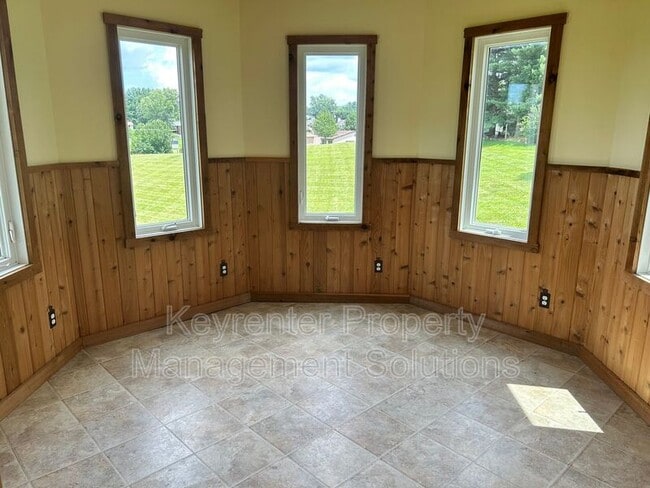 Building Photo - 33 Hodge Farm Ln