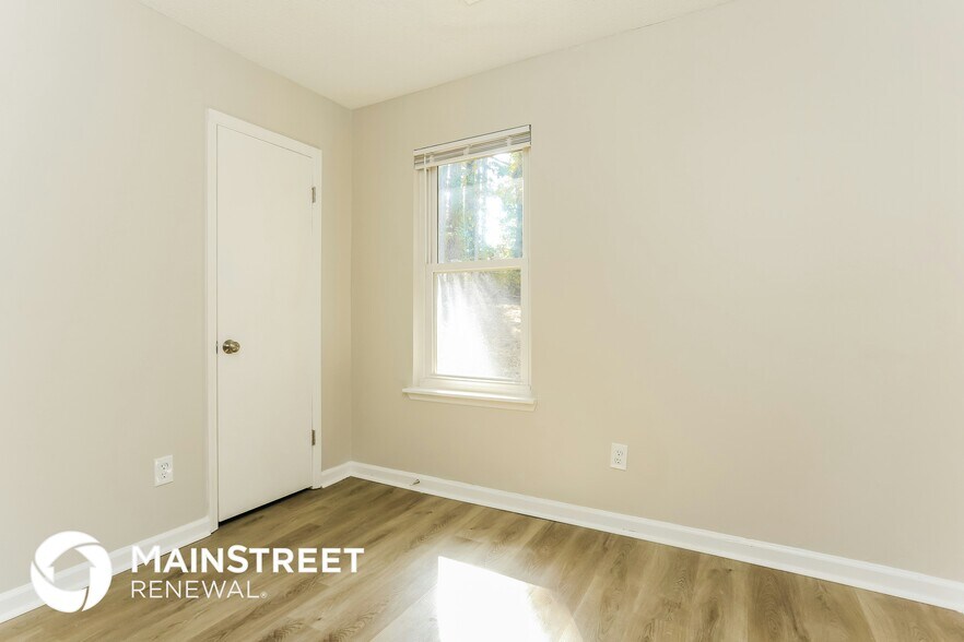 Building Photo - 1061 Brandon Hill Way