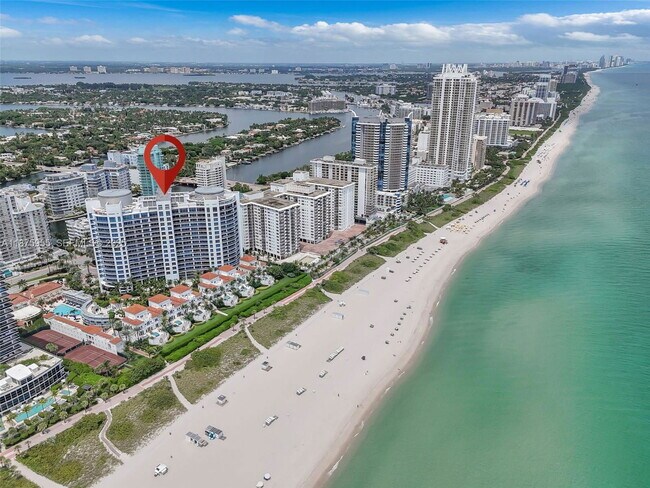 Building Photo - 5959 Collins Ave