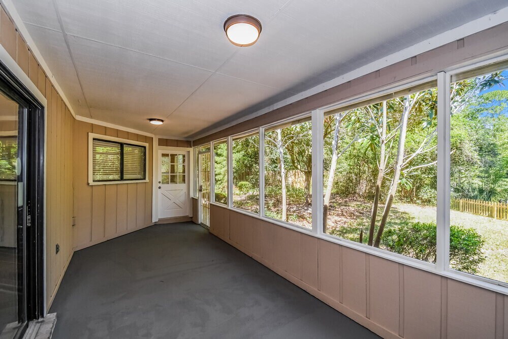 Building Photo - 10364 Windfern Ct N