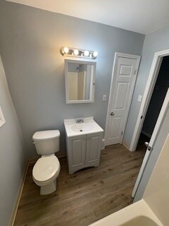 Building Photo - 446 S Dade Ave