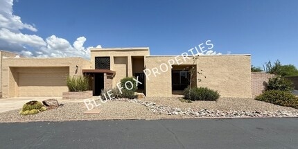 Building Photo - 4635 E Camino Rosa