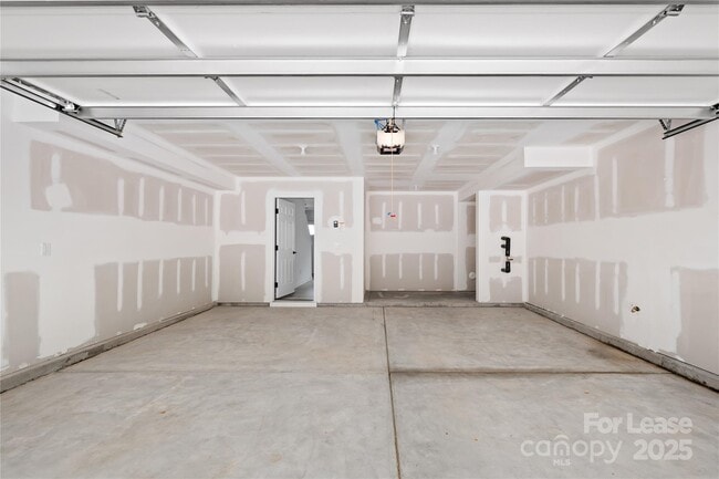 Building Photo - 1706 Blanche St