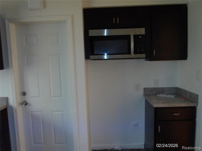 Building Photo - 406 West St