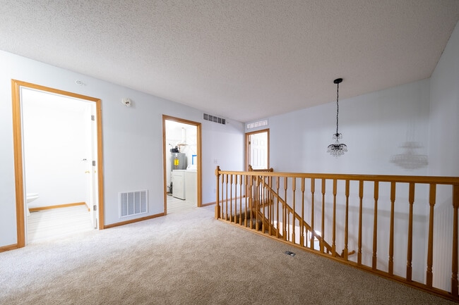 Building Photo - 15316 Founders Ln