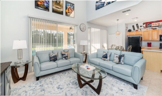 Building Photo - 8607 La Isla Dr
