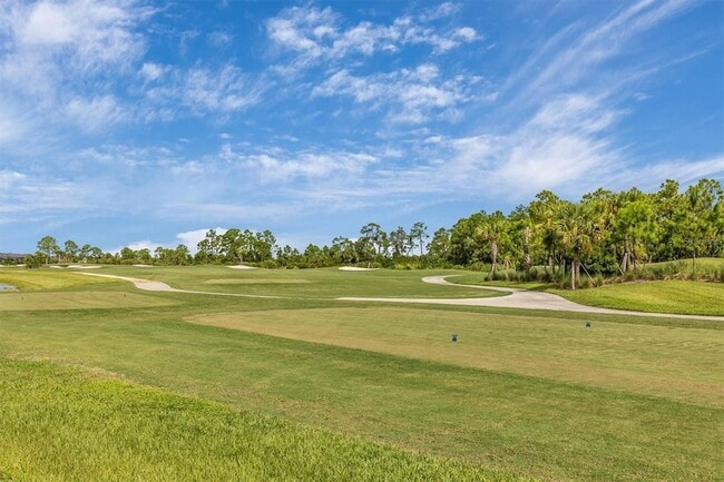 Building Photo - 12240 Wellen Golf St