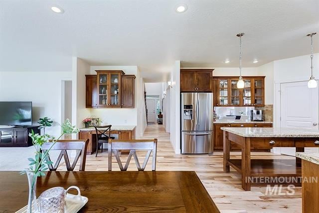 Building Photo - 2517 E Mariposa Dr