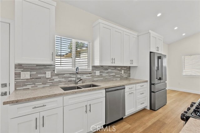 Building Photo - 1058 E Orange Grove Ave