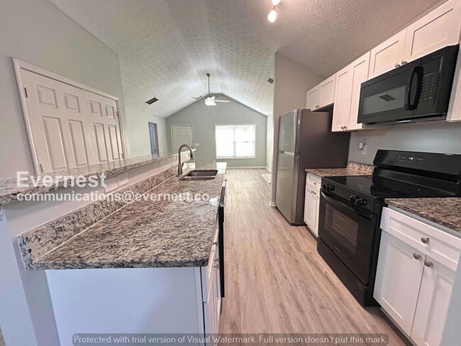 Building Photo - Beautiful 3 Bed/ 2 Bath Ranch Home in Union/ Pets Welcome