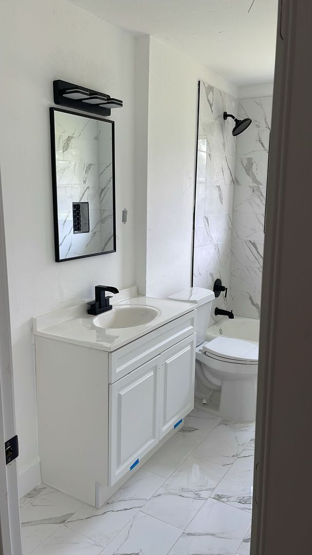 Building Photo - Gorgeous all renovated Home in Houston, TX!.