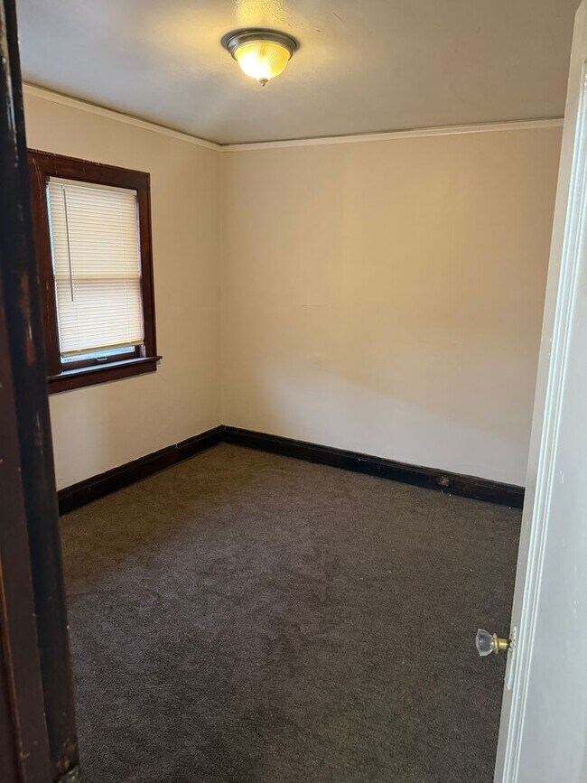 Building Photo - 4021-23 North 24th Place