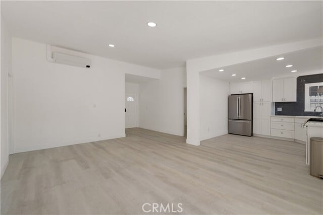 Building Photo - 1201 S Almansor St