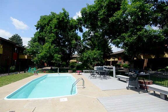 Communal area - 1895 Alpine Ave