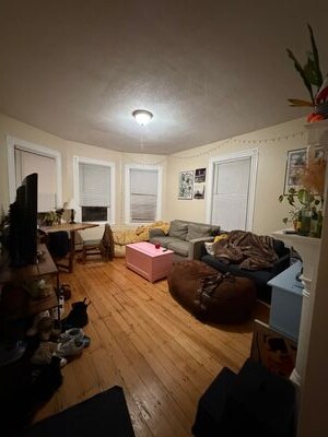 Building Photo - 101 Calumet St