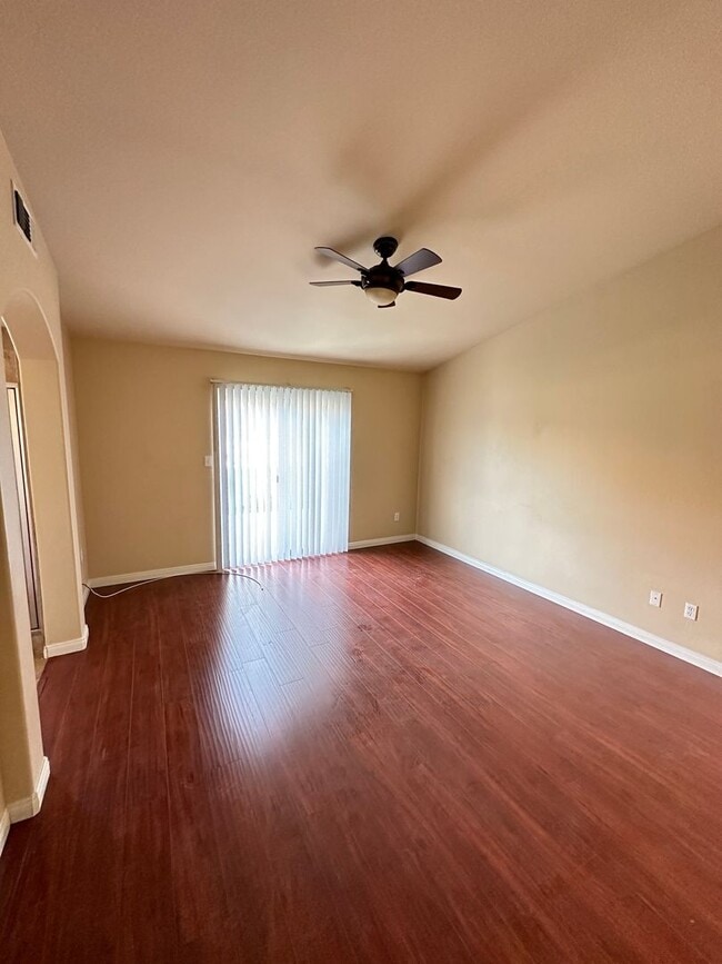 Building Photo - Beautiful Single Family Home in Bakersfield, CA