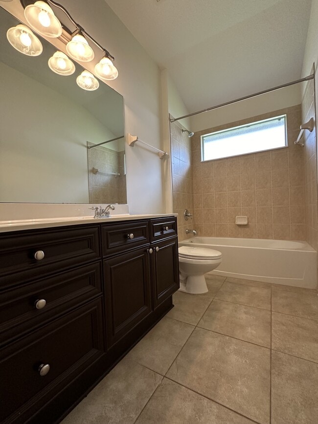 Building Photo - 5204 Comfort Ct