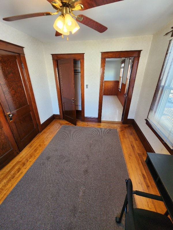 Building Photo - 152 Maple St