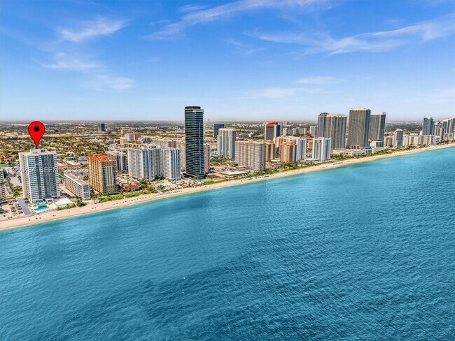 Building Photo - 3140 S Ocean Dr