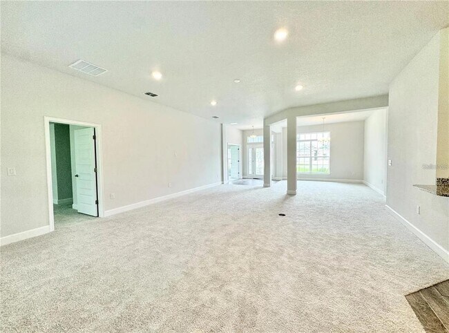 Building Photo - 17745 SW 72nd St Rd