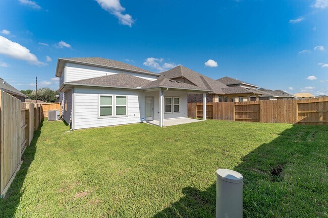 Building Photo - 4322 Pale Fox Ln