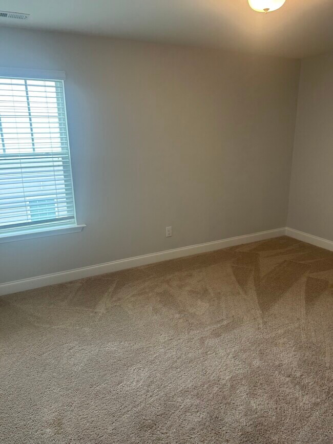 Building Photo - 815 Harmony Ranch Ln