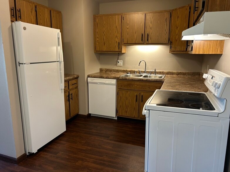 Building Photo - 2520 S Kerry Lane