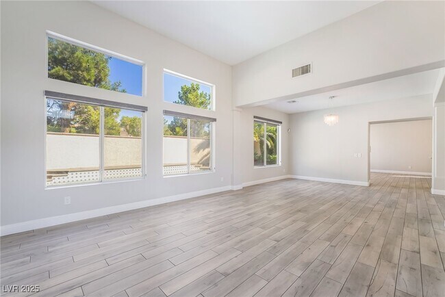 Building Photo - 252 Canyon Spirit Dr