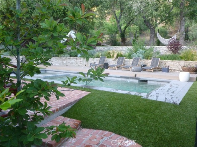 Building Photo - 1094 Acanto Pl