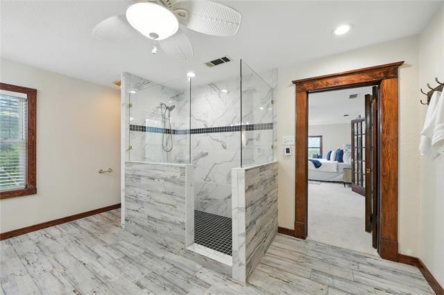 Building Photo - 1323 Dublin St