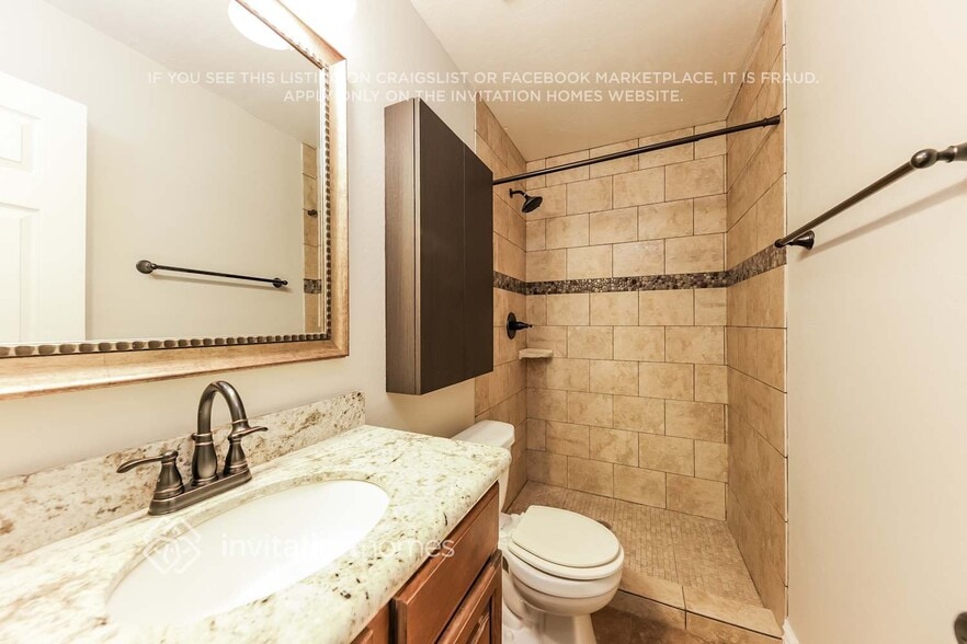 Building Photo - 2408 W Seldon Ln