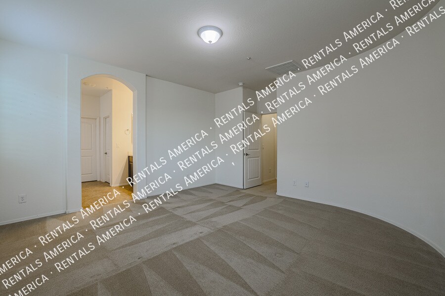 Building Photo - 3457 E Mia Ln